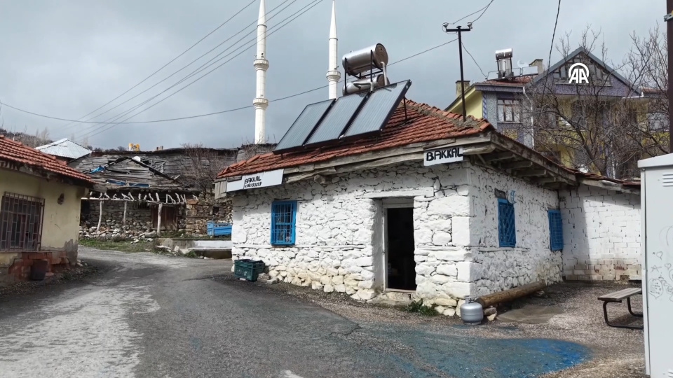 Ankara'daki asırlık bakkal