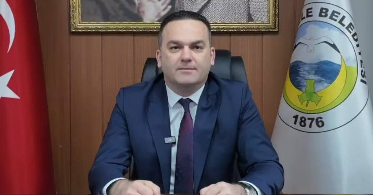 Hasbi Dede CHP'den ihraç edildi