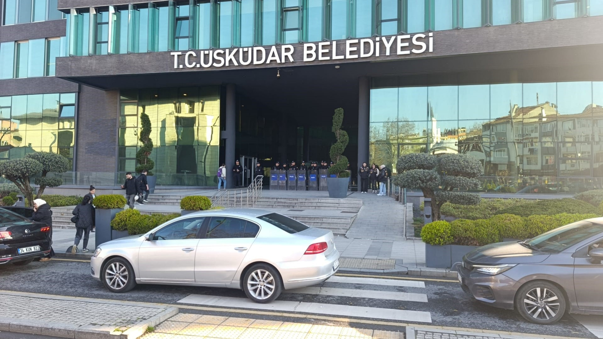Üsküdar Belediyesi soruşturmasında 9 tutuklama talebi