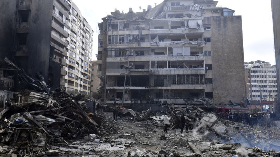 İran basını: İsrail saldırılarını durdurmak zorunda kaldı