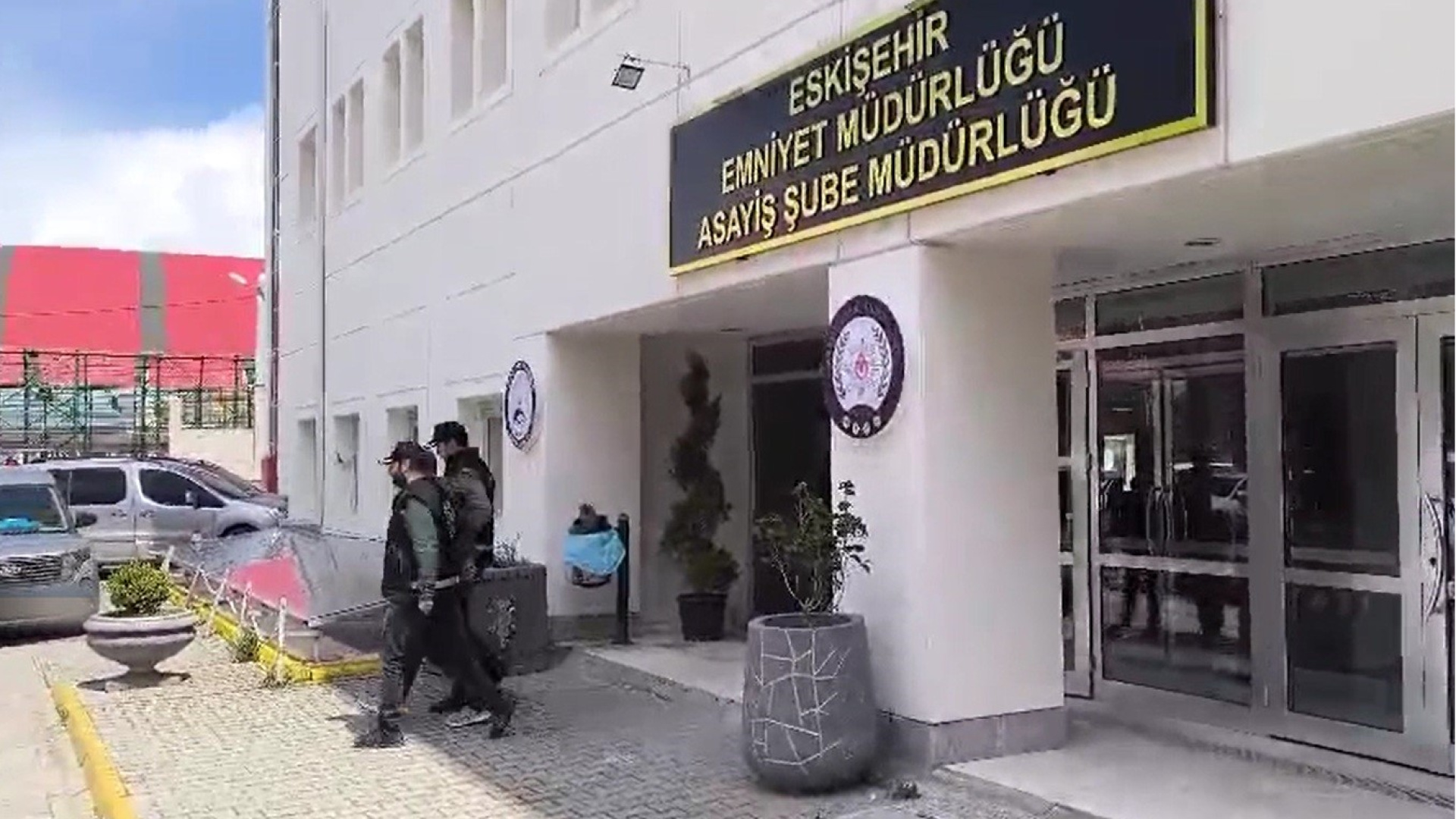 Konum attı aakalandı: Eskisehir'de gasp şüphelisi gözaltında