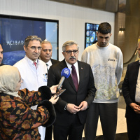 Tatlıses'ten sürpriz