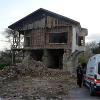 Kayıp olarak aranıyordu, boğazı kesilmiş halde bulundu