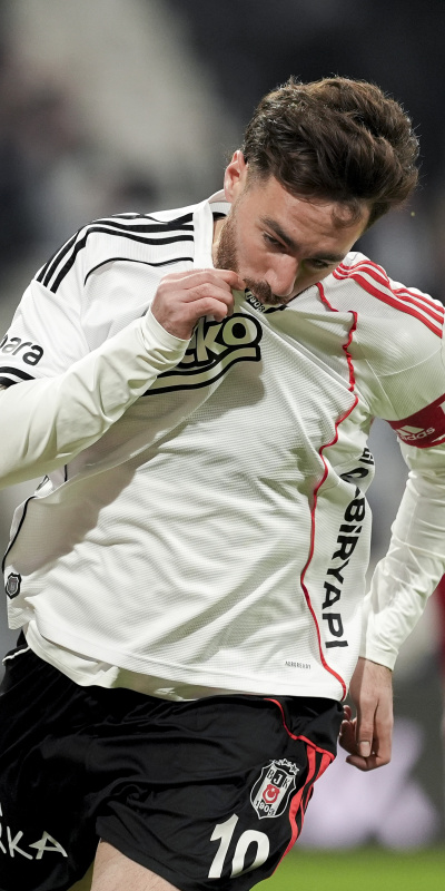 Orkun Kökçü durdurulamıyor!