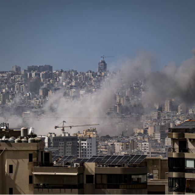 İsrail, Lübnan'da sağlık noktasını hedef aldı