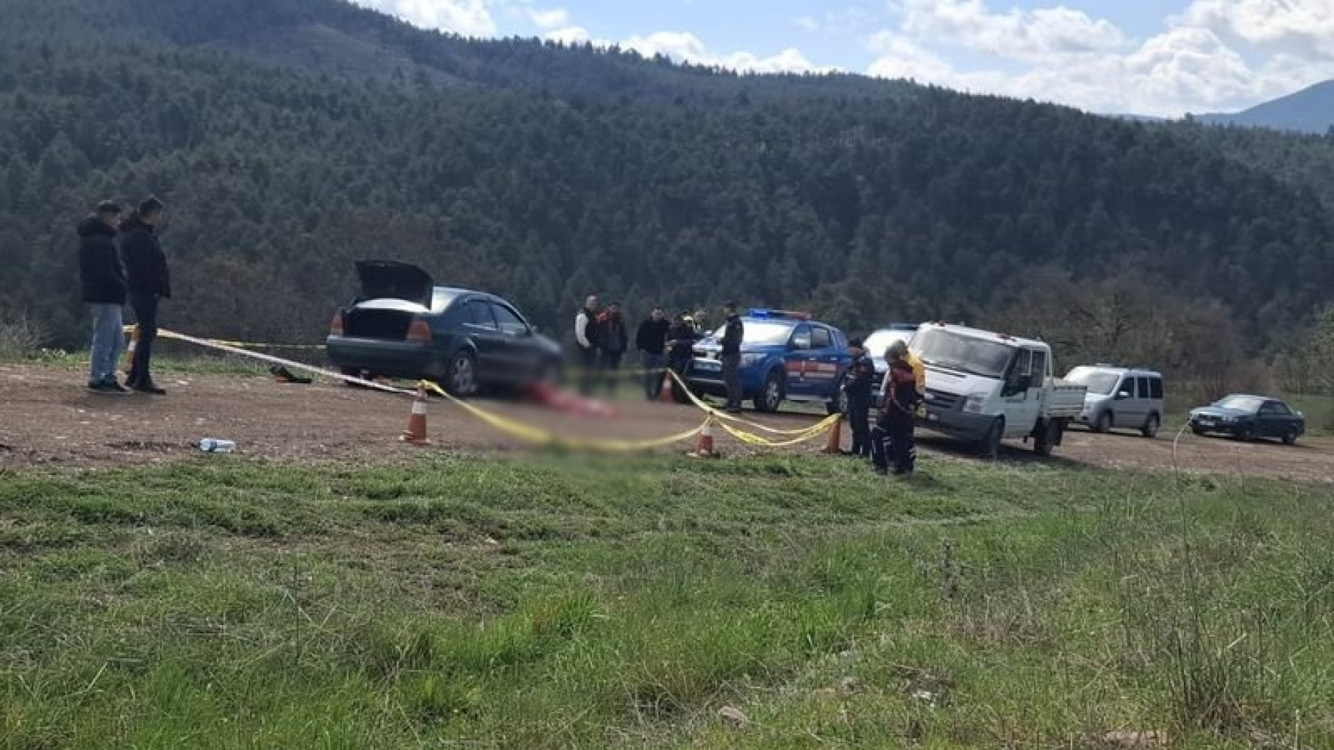 Kütahya'da Tamir Faciası: Kriko Kaydı, Araç Altında Kalan 67 Yaşındaki Ali Yavuz Hayatını Kaybetti