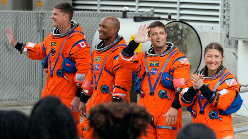 Artemis II mürettebatı Dünya'ya döndü