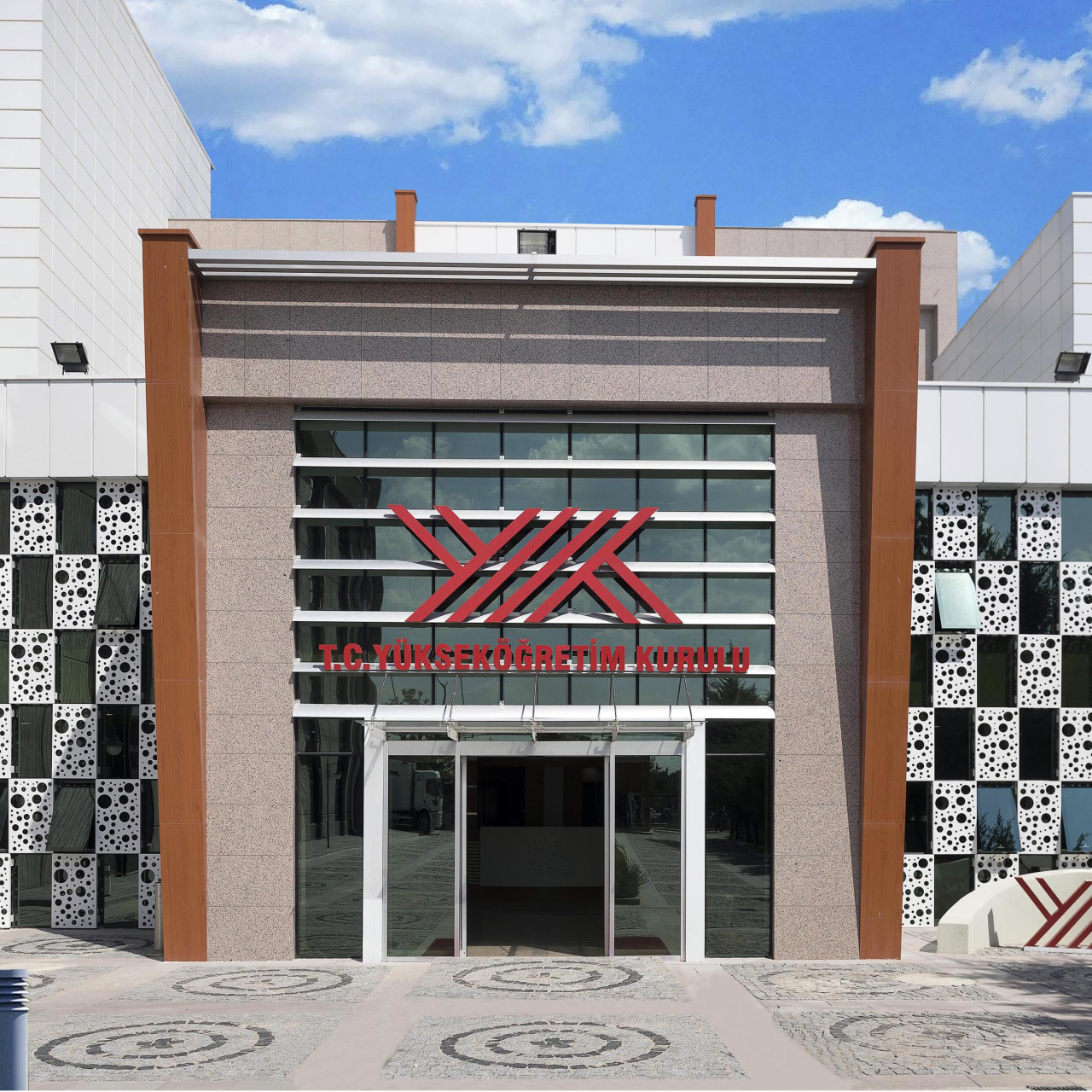 YÖK'ten Öğrencilere Dikkat: Eğitim Yolunuzu Doğru Seçin!