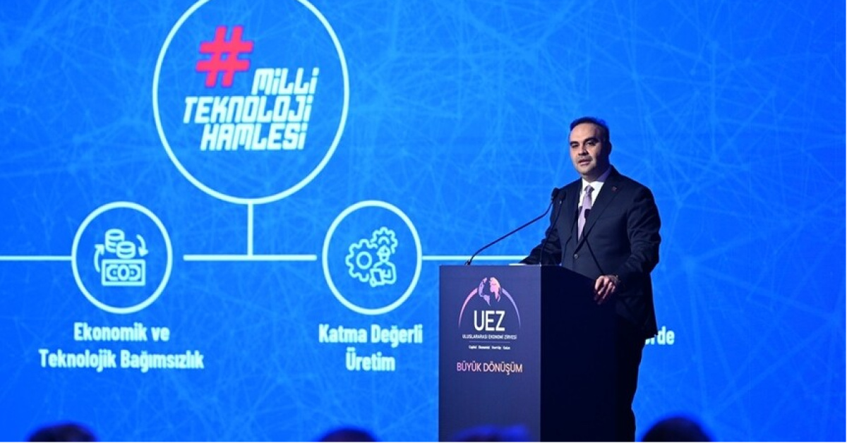 TBMM Bakanı Kacır: Türkiye'nin Sanayi Performansı