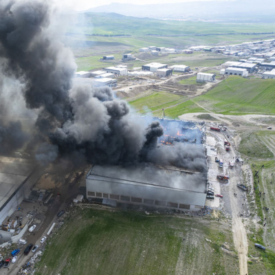 Mobilya fabrikasında yangın!