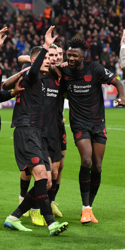 Leverkusen Dortmund'u devirdi!