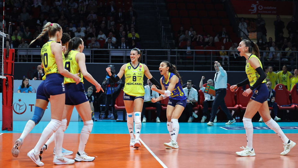 Fenerbahçe Medicana seriyi 1-1'e getirdi!