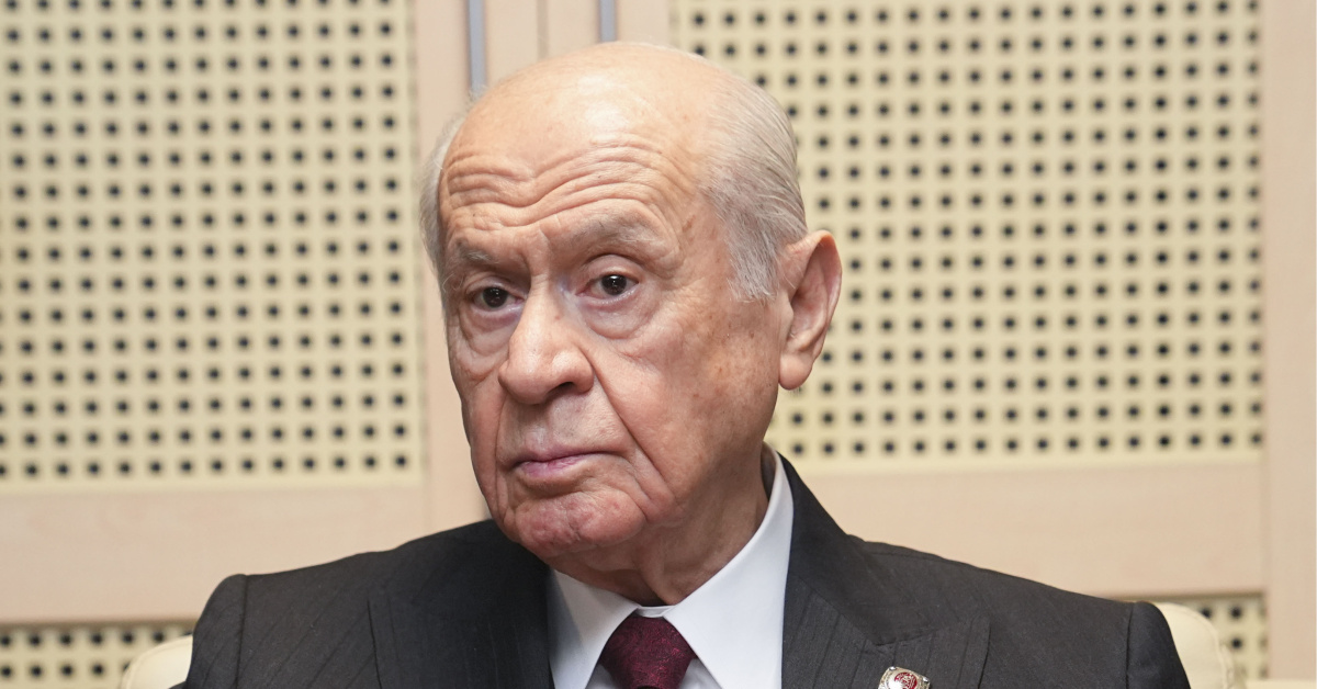 Bahçeli, Tatlıses'e 'Geçmiş olsun' telefonu