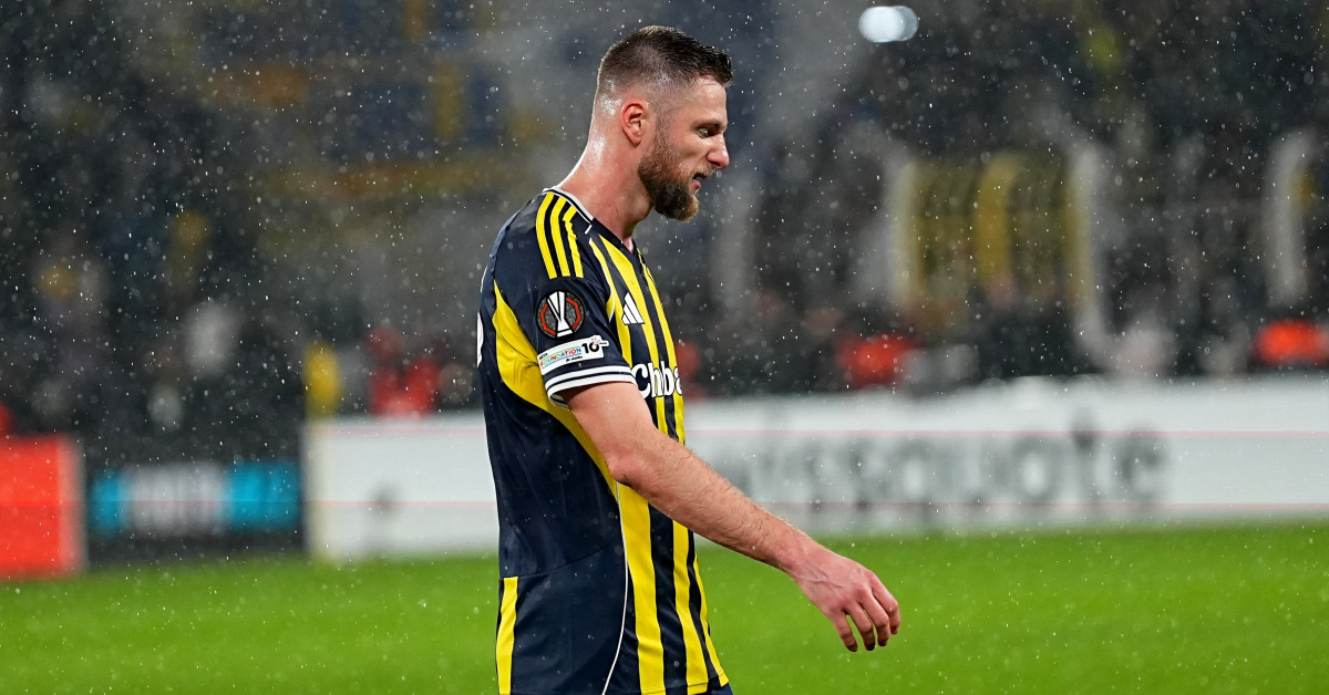Milan Skriniar tedbir amaçlı çıktı Fenerbahçe-Kayserispor