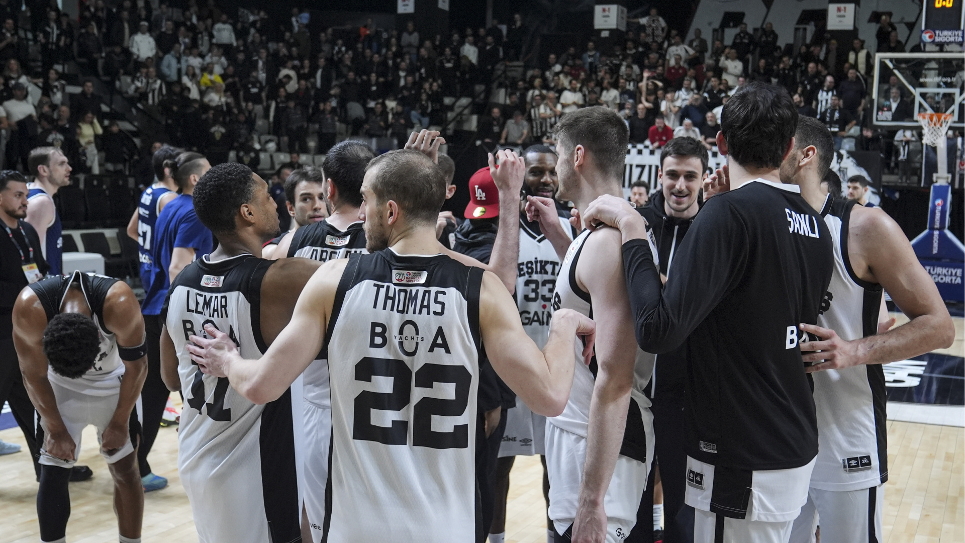Beşiktaş GAİN, Bahçeşehir Koleji'ni 87-80 Mağlup Etti | Süper Lig'de Önemli Galibiyet