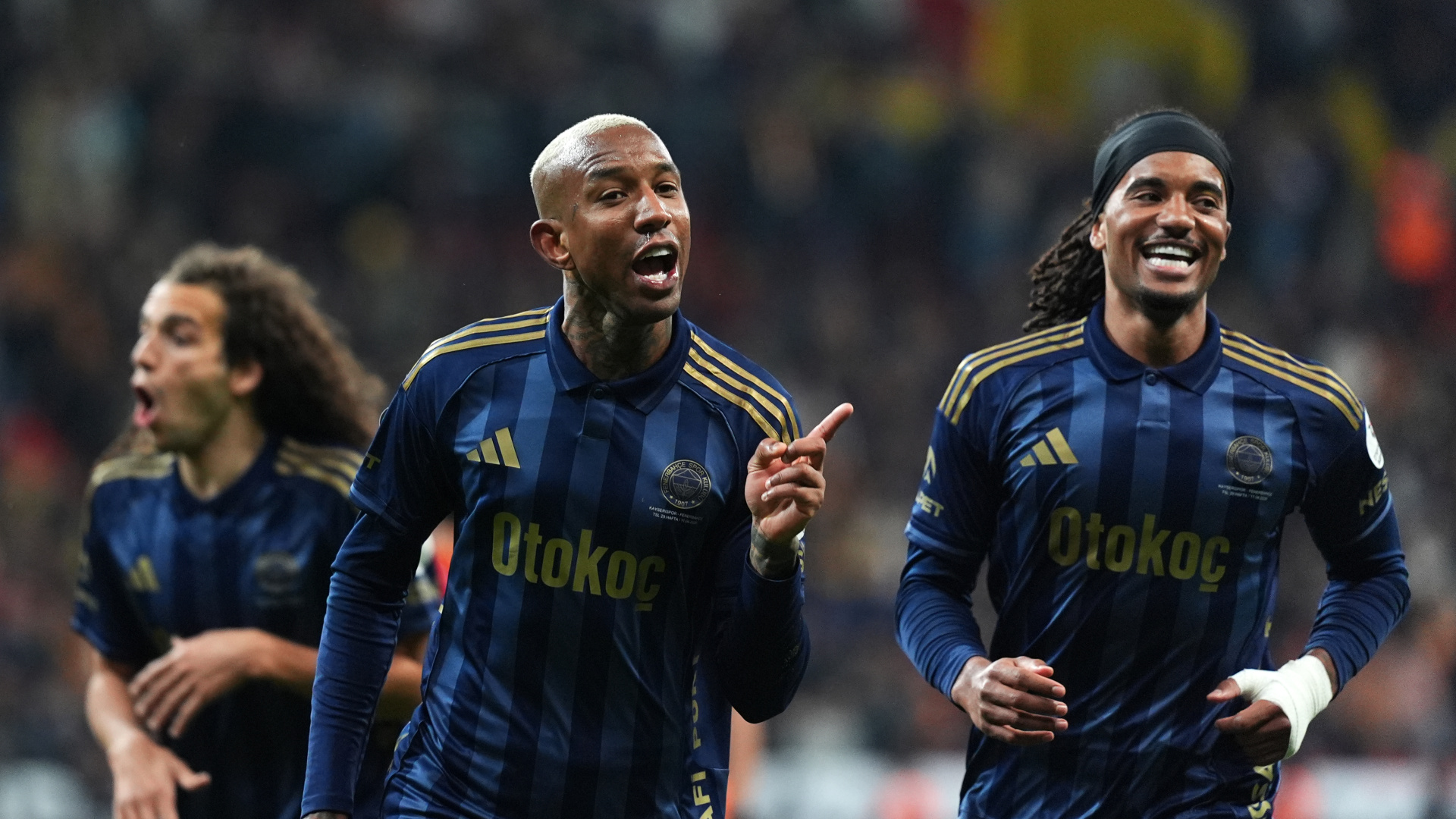 Anderson Talisca: 'Hayatım Boyunca 10 Numara Oynadım, Takım İçin 9 Numara Oldum'