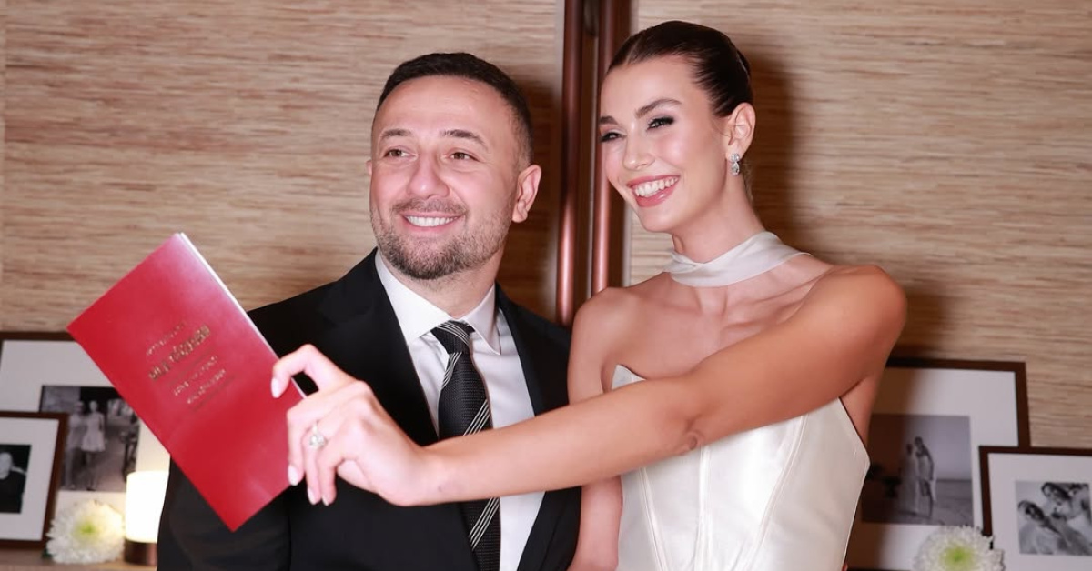 Sezgi Sena Akay ve Erdinç Acar evliliği