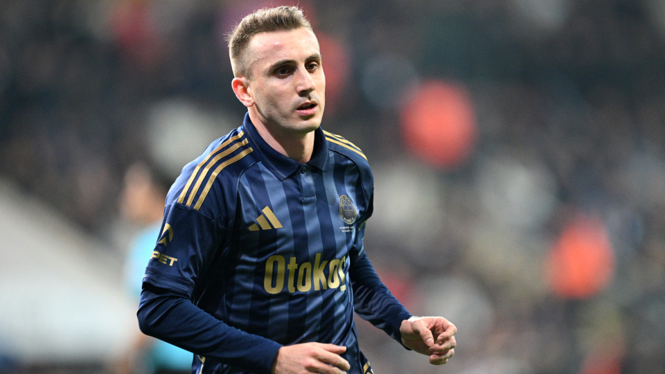 Kerem Aktürkoğlu'ndan göz dolduran performans!