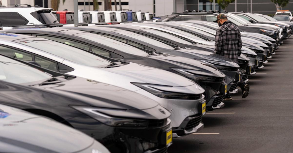 Otomobil Fiyatları İçin Zam Uyarısı - Eroldu