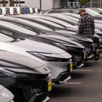 Otomobil fiyatları için zam uyarısı