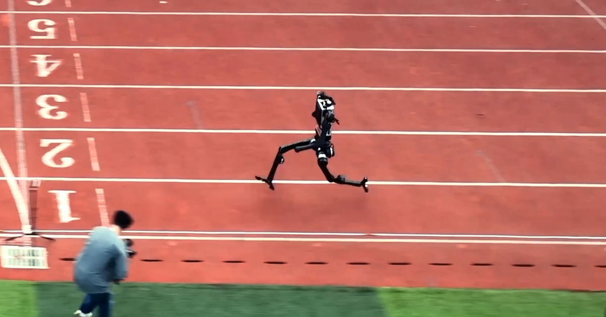 Çinli Robot Hız Usain Bolt'a Ulaştı