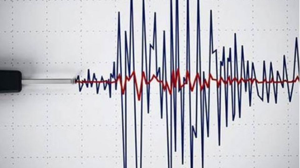 Antalya'da 4.7 büyüklüğünde korkutan deprem!