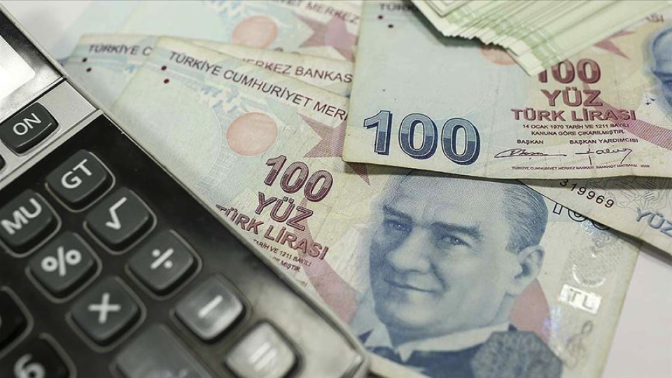 Şubatta cari açık 7.5 milyar dolar