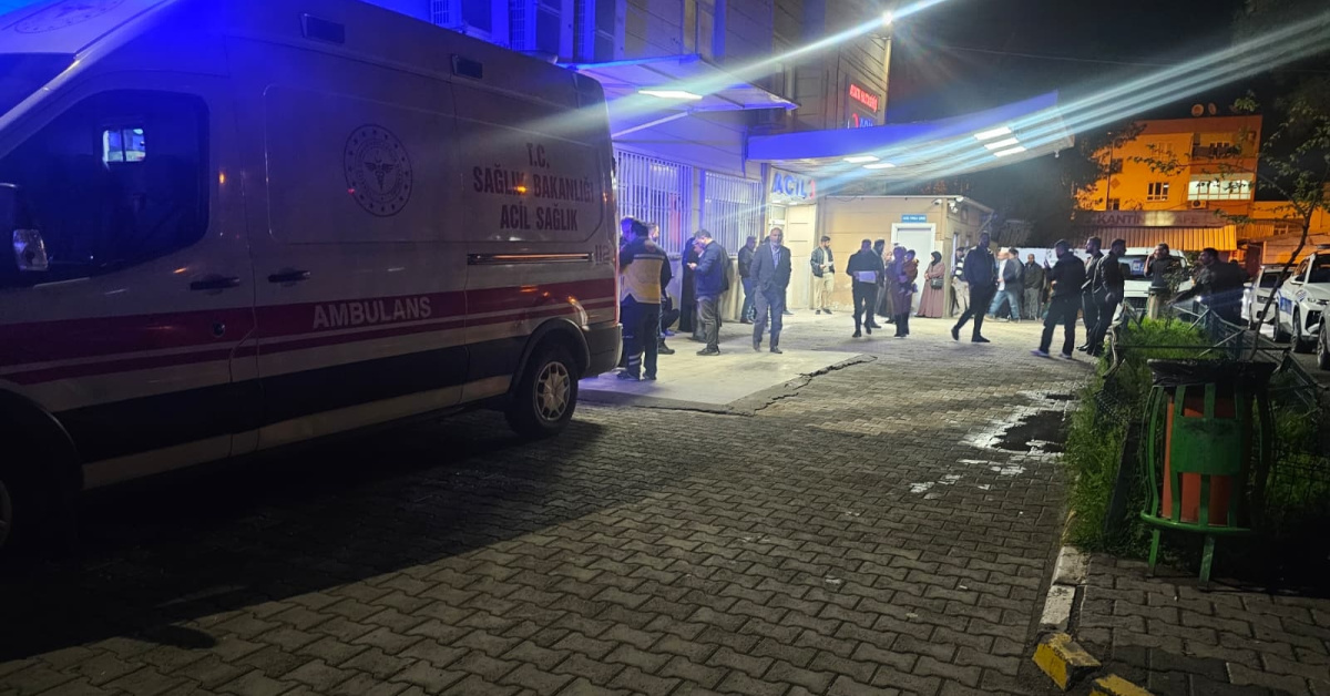 Şanlıurfa'daevine giden genç boğaz bıçaklanıp öldürüldü