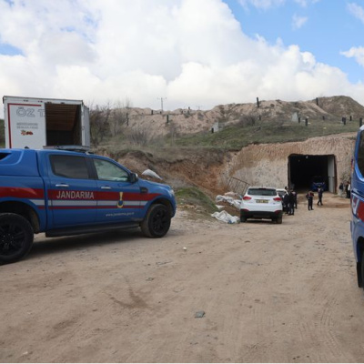 Forkliftin altında kalan işçi öldü