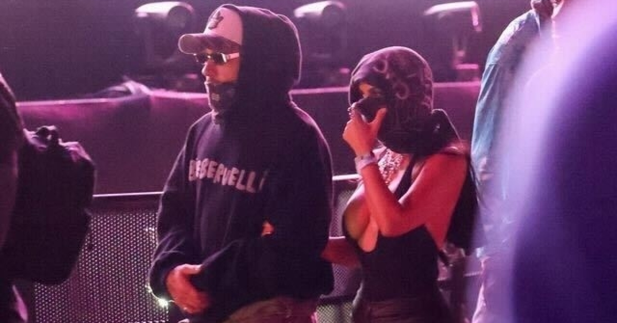 Kim Kardashian ve Lewis Hamilton Coachella'daortaya çıktı