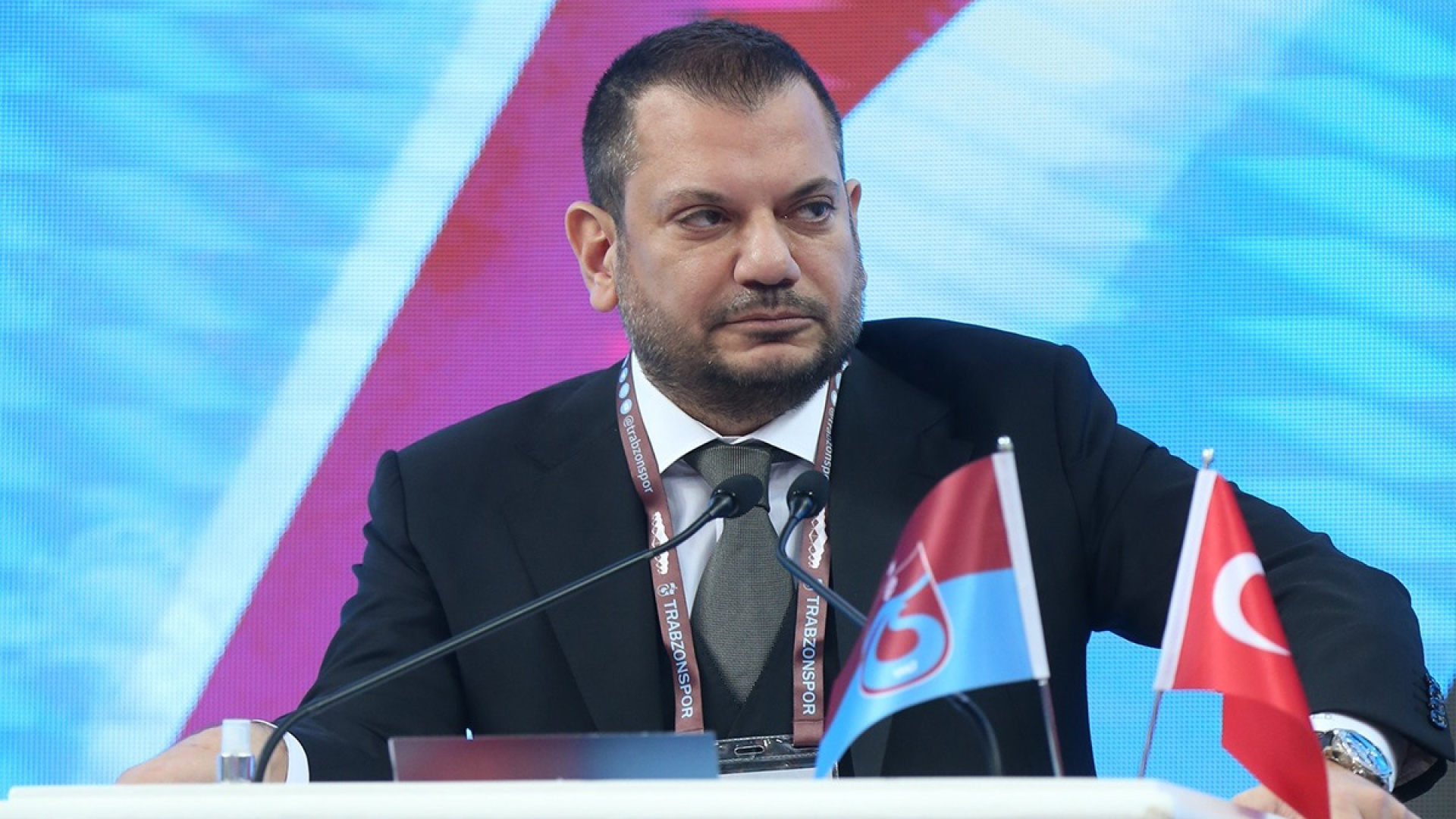 Trabzonspor Başkanı Ertuğrul Doğan'dan Taraftar ve İş Dünyasına Ekonomik Destek Çağrısı