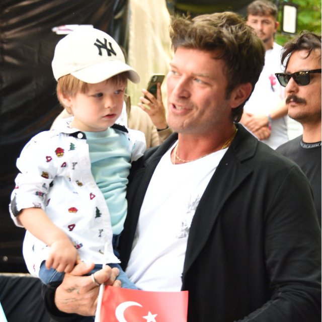 Kurt Efe, İstanbul'da eğitim görecek