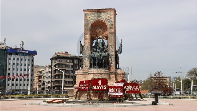 1 Mayıs resmi tatil mi?