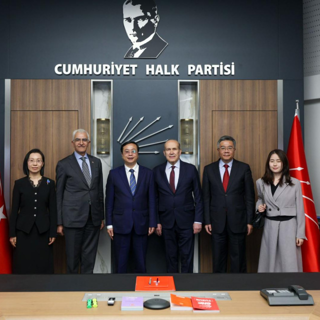 Çin Komünist Partisi, CHP'yi ziyaret etti