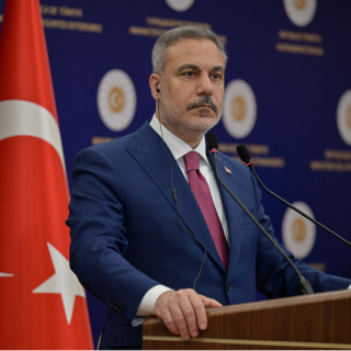 Bakan Fidan'dan diplomasi trafiği