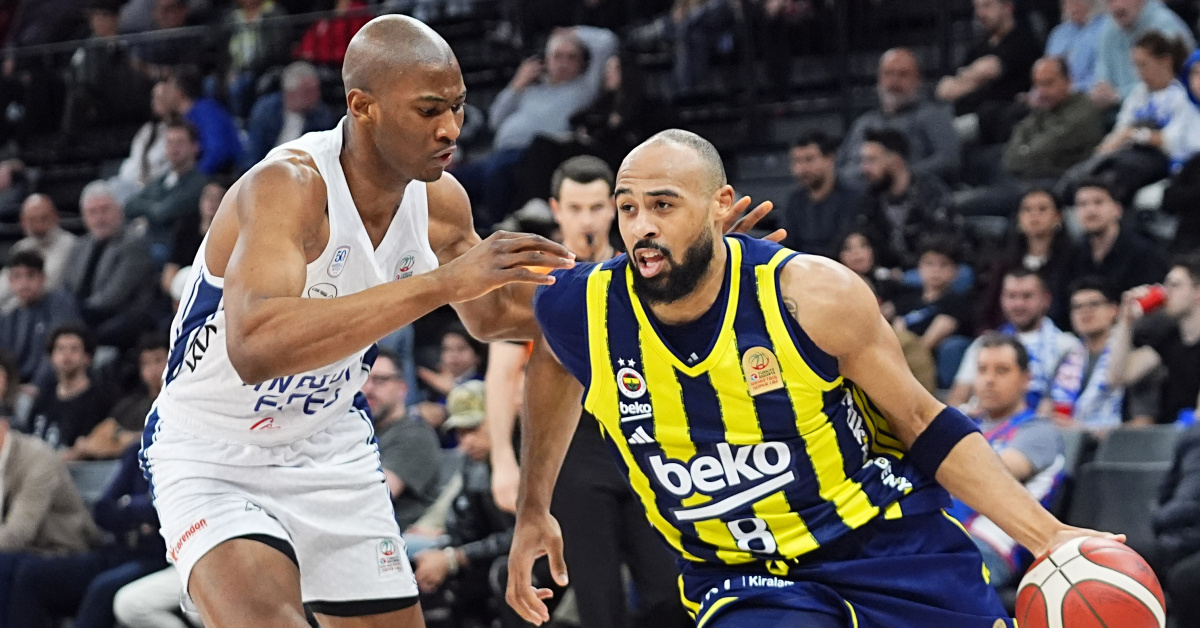 Fenerbahçe Beko Anadolu Efes'emağlup