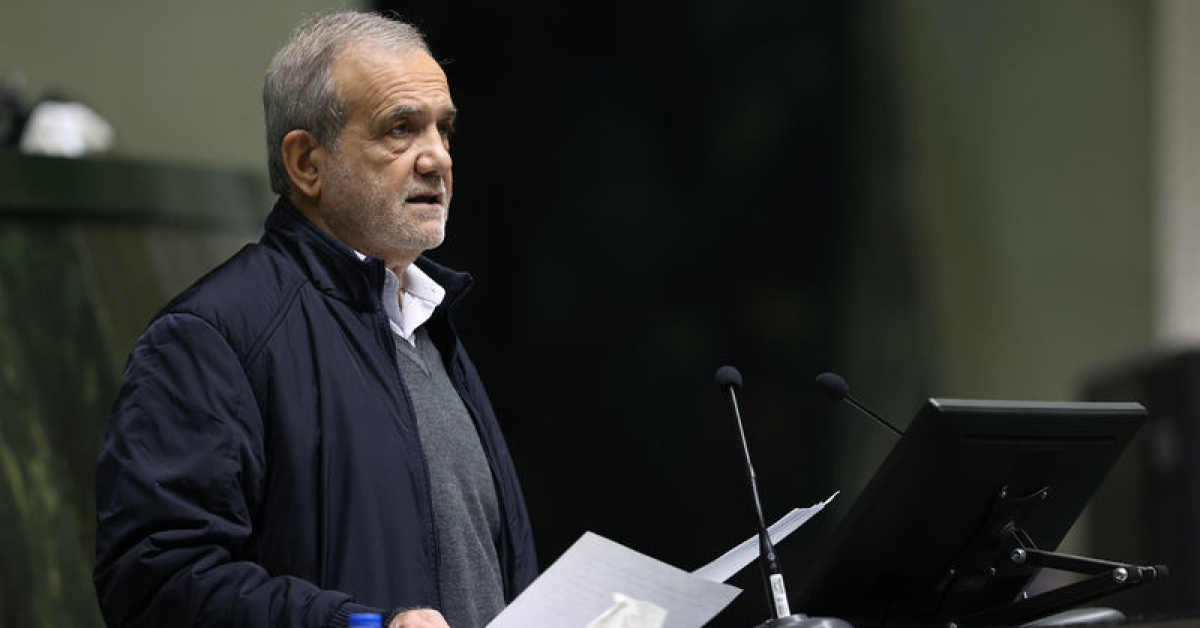 Pezeşkiyan Hürmüz Boğazı Üzerine Uyarı Verdi