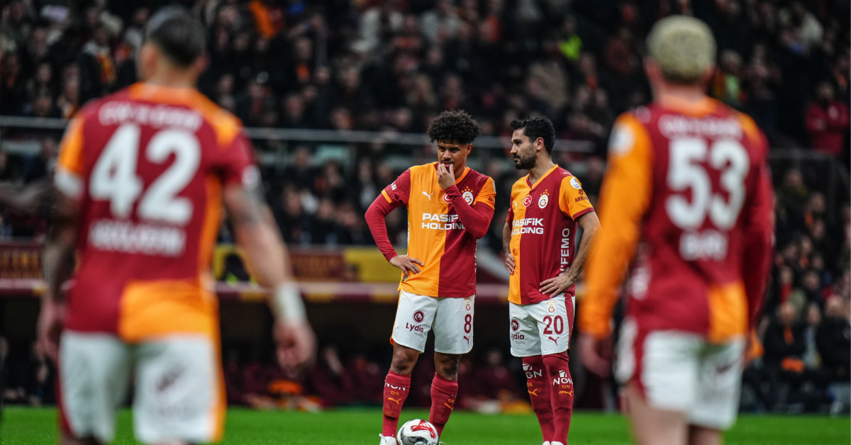 Galatasaray şampiyonluğu için baskı artıyor