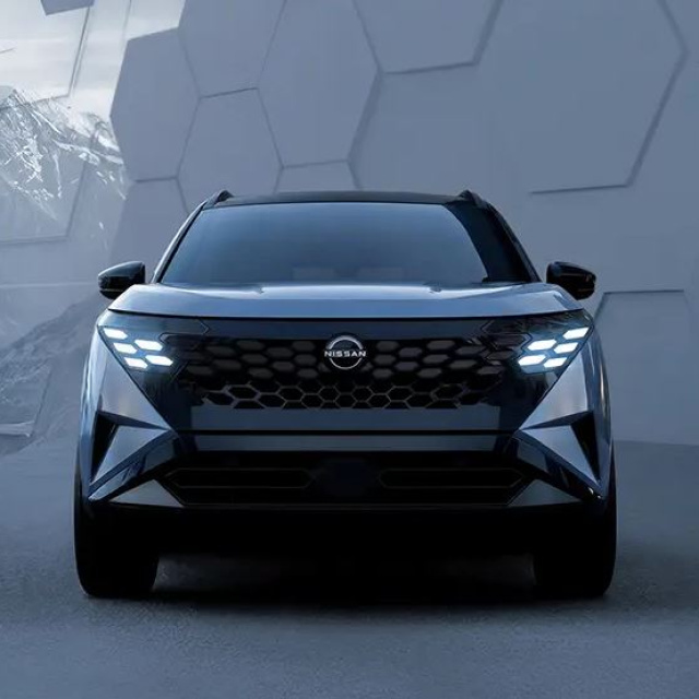 Yeni Nissan X-Trail yüzünü gösterdi