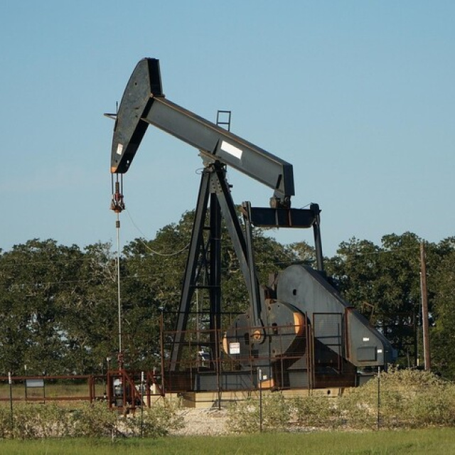 Küresel petrol arzında tarihteki en büyük düşüş