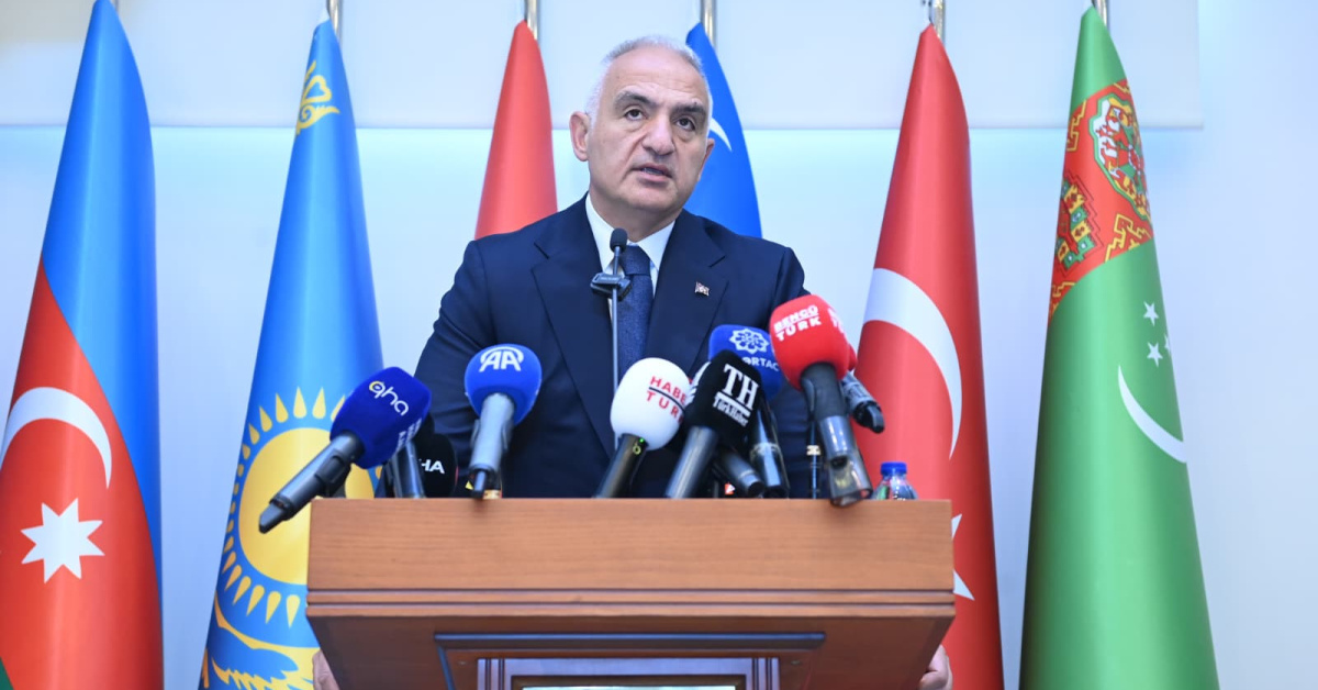 Bakan Ersoy: Dijital dünyada kültürel yozlaşmayı önlemek önemlidir