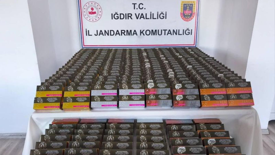 Kaçak gübre ile elektronik sigara ele geçirildi