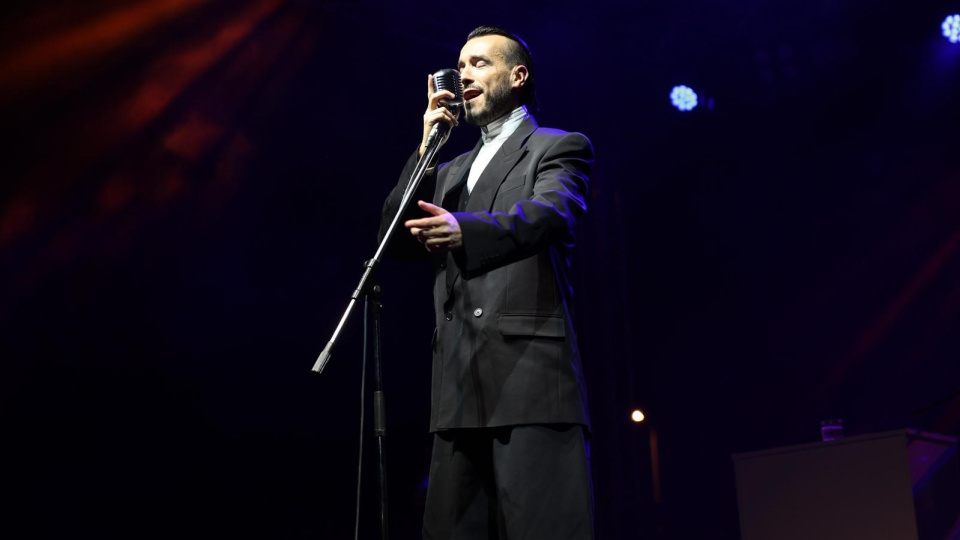 Cem Adrian adli kontrol şartıyla serbest