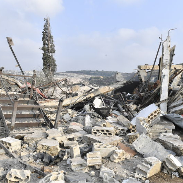 İsrail'den Lübnan'a saldırı