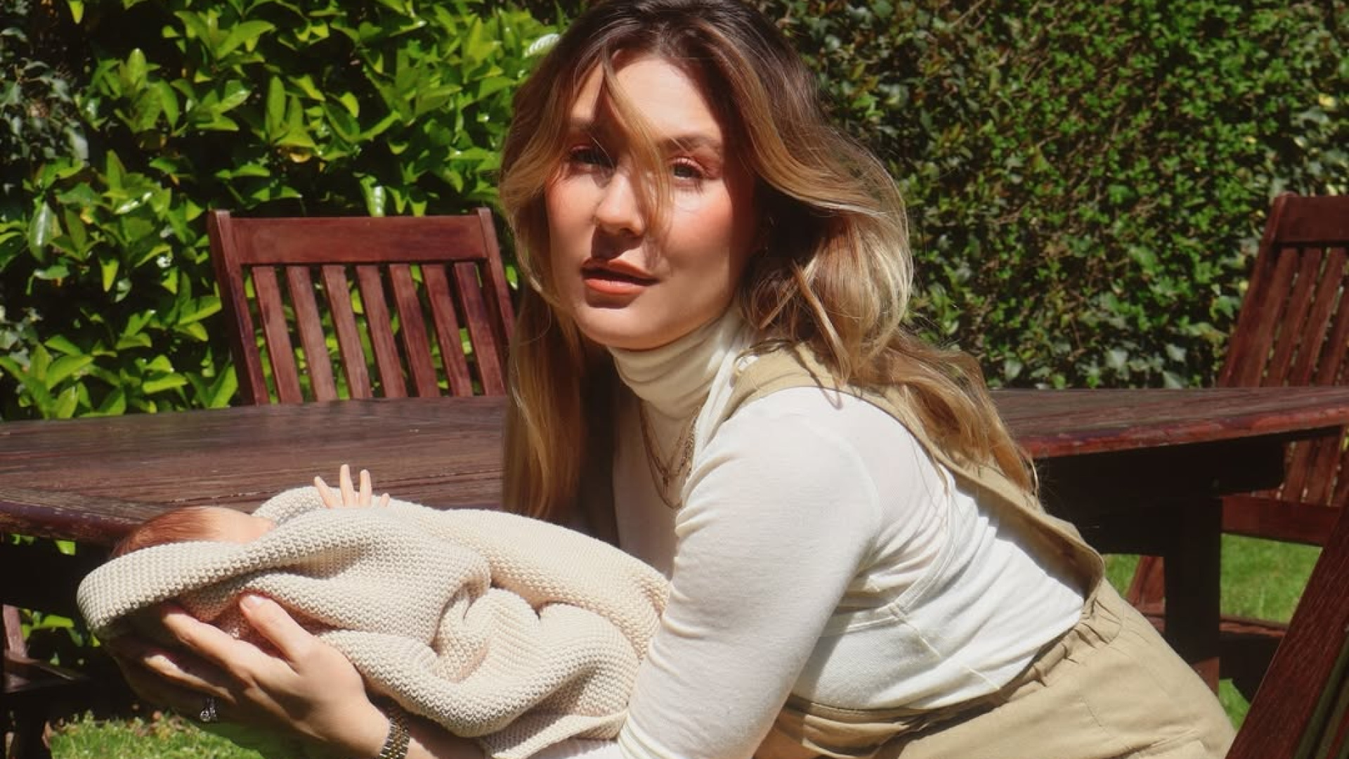 Ege Kökenli, kızıyla paylaşım yaptı - Magazin haberleri