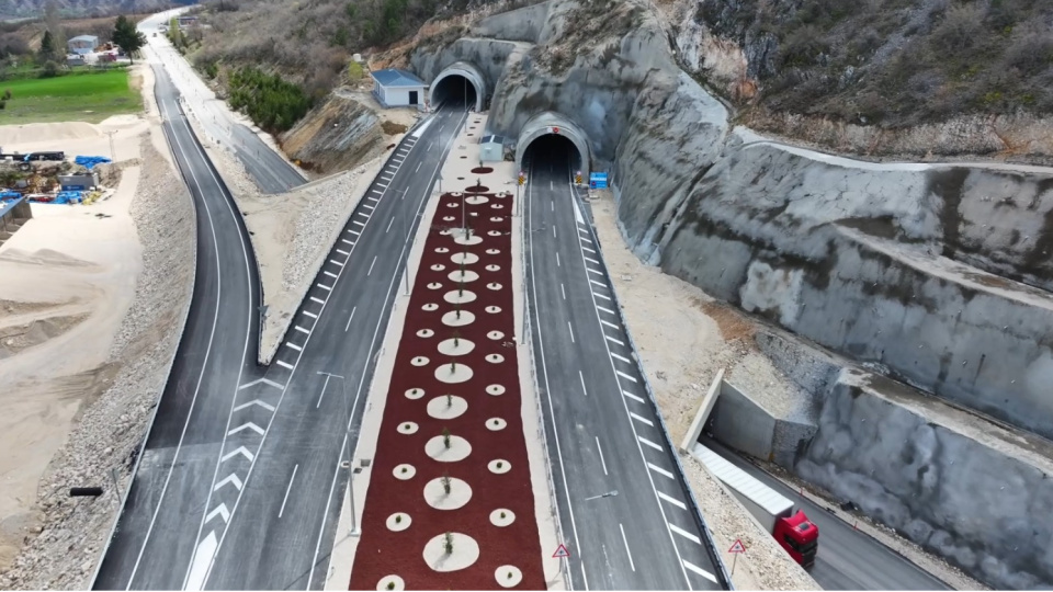 30 dakikalık yol 15 dakikaya düşecek