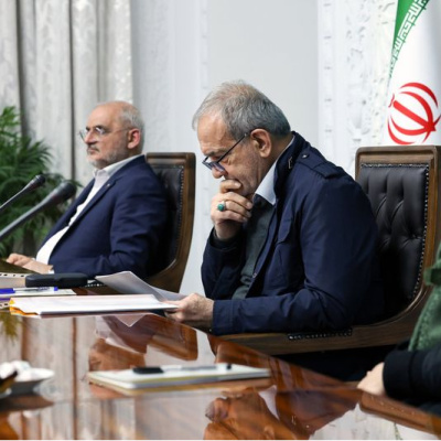 İran: Diyaloğa hazırız ama teslim olmayız