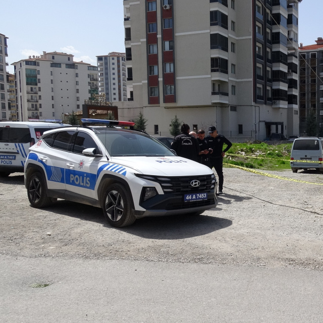 Bıçaklı kavgada 5 öğrenci yaralandı!