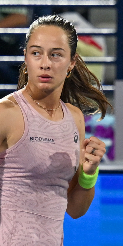 Zeynep Sönmez'den tarihi galibiyet