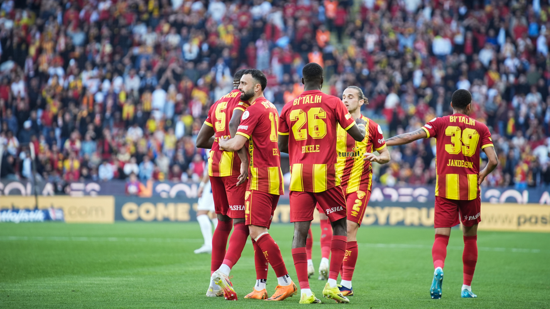 Göztepe'nin İç Sahada Kazanamama Krizi: 2 Aydır Galibiyet Yok